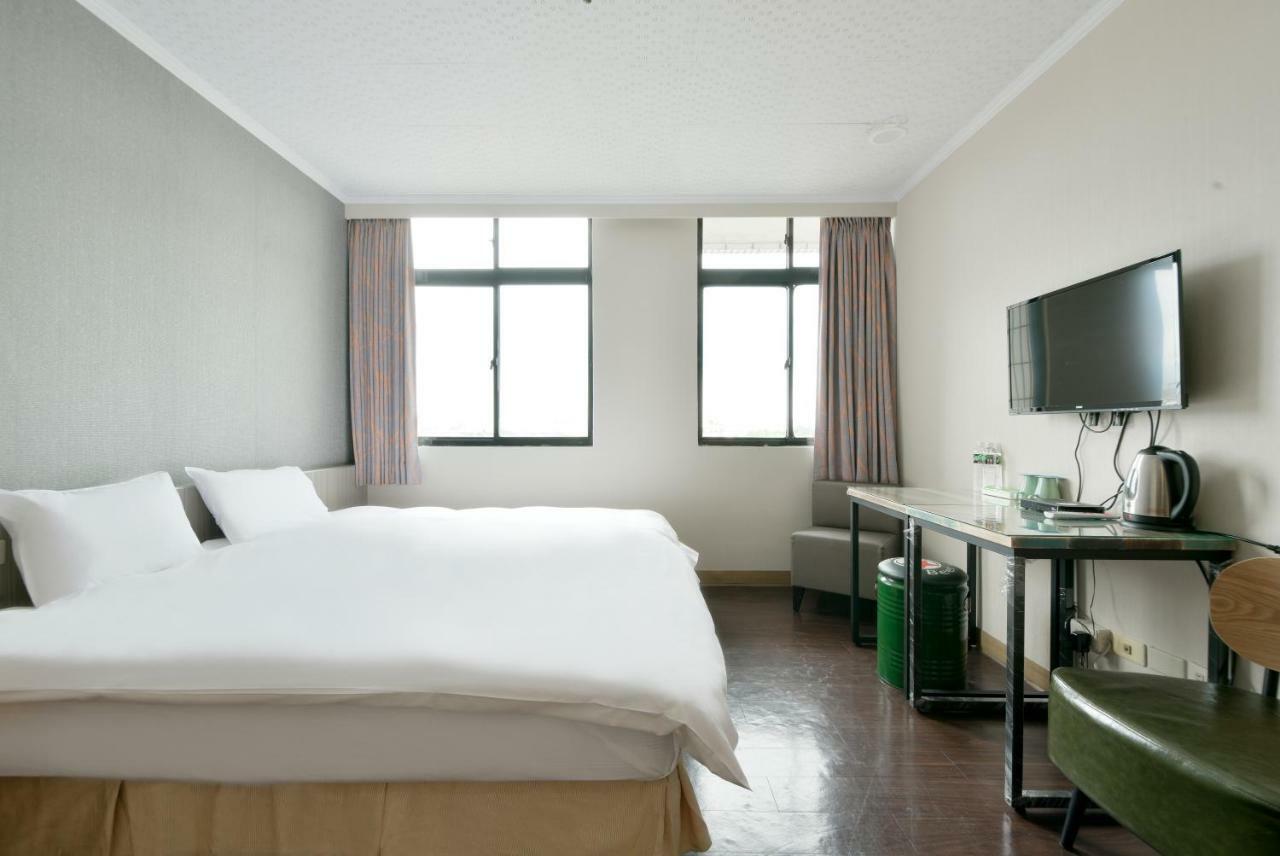Back Home Hotel Цзяи Экстерьер фото